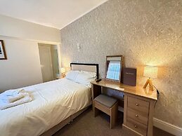Deincourt Hotel