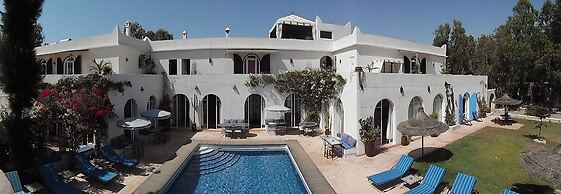 Villa Daba