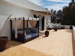 Villa Daba