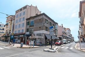 Le 21 Hotel