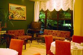 Pinar Hotel