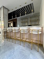 Catherine Hotel