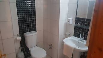 Elegant Baronessa Apart Hotel