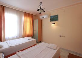 Elegant Baronessa Apart Hotel