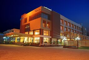 Hotel Softel Plaza