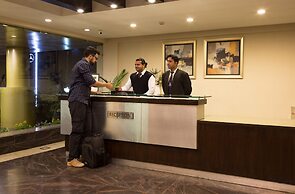 Hotel Softel Plaza