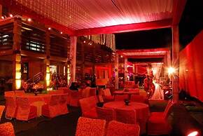 Hotel Softel Plaza
