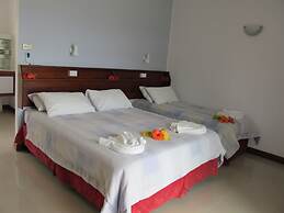 Madang Lodge Hotel