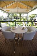 Madang Lodge Hotel