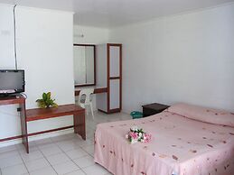 Madang Lodge Hotel