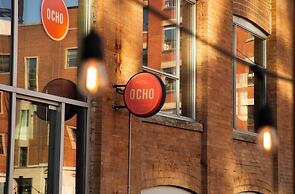 Hotel Ocho