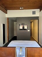 Hotel Ocho