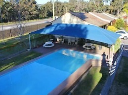 Molly Morgan Motor Inn