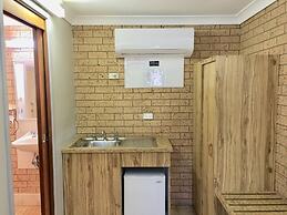 Three Ways Motel