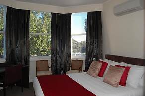 Eden Park Motel