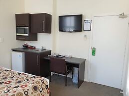 Eden Park Motel