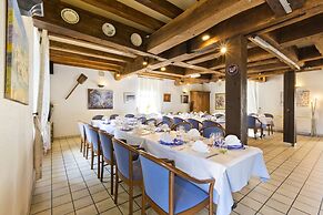 Auberge Du Moulin Marin