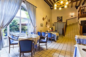 Auberge Du Moulin Marin
