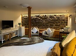 Hanlon Guest House