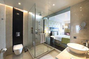 Crowne Plaza Pune City Centre by IHG