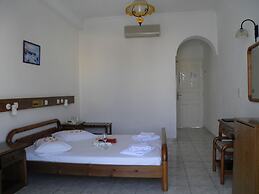Levante Beach Hotel