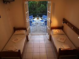 Levante Beach Hotel
