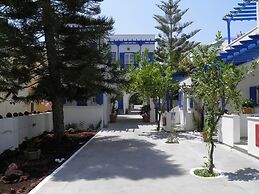 Levante Beach Hotel