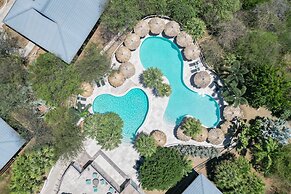 Morena Resort