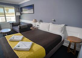 Dog Rock Motel