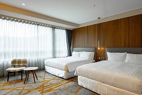 Home Hotel