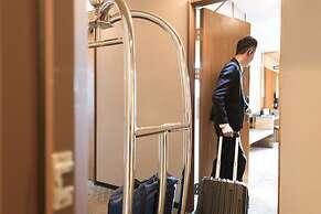 Home Hotel