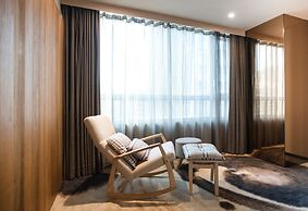 Home Hotel