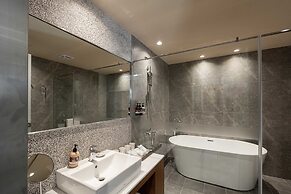 Home Hotel