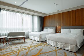 Home Hotel