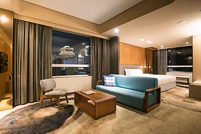 Home Hotel