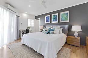 Noosa Outrigger Beach Resort