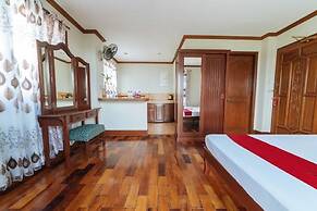 MC Mountain Home Apartelle
