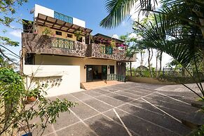 MC Mountain Home Apartelle