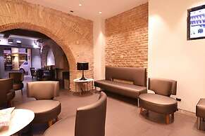 Hotel De Rome