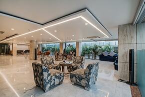 Iris Park Hotel