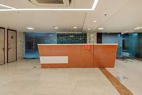 Iris Park Hotel