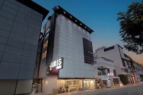 Iris Park Hotel