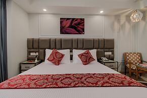 Iris Park Hotel