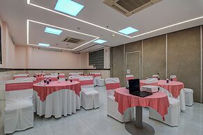 Iris Park Hotel