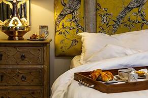 Peak Edge Hotel