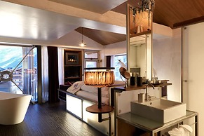 Backstage Boutique SPA Hotel