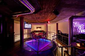 Backstage Boutique SPA Hotel
