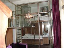 Backstage Boutique SPA Hotel