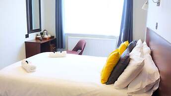 OYO Oban Hotel