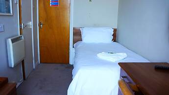 OYO Oban Hotel